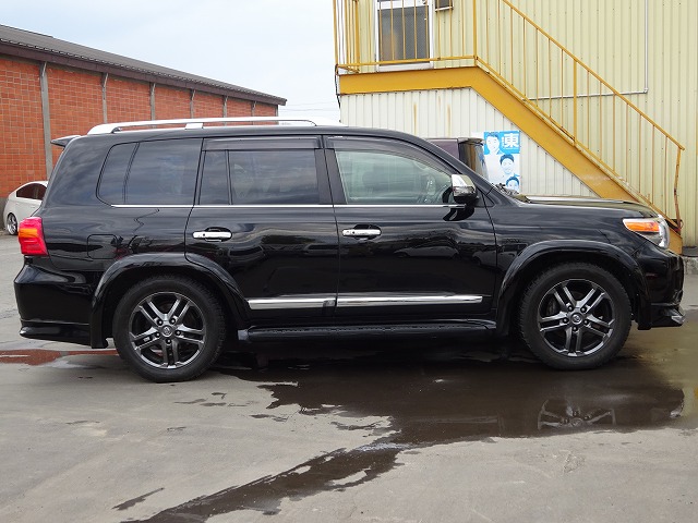 ランドクルーザー0 カーショップゼニット 北海道旭川市を拠点に新車 中古車販売 車の買取 車の査定